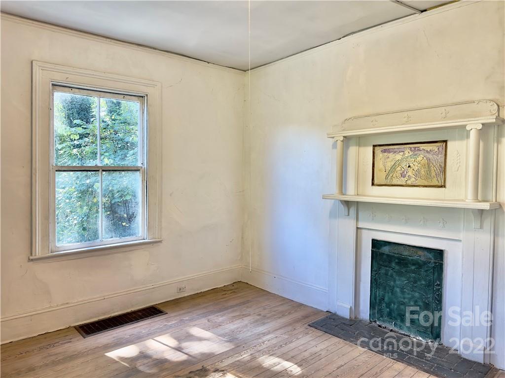 240 Flint Street Asheville NC 28801