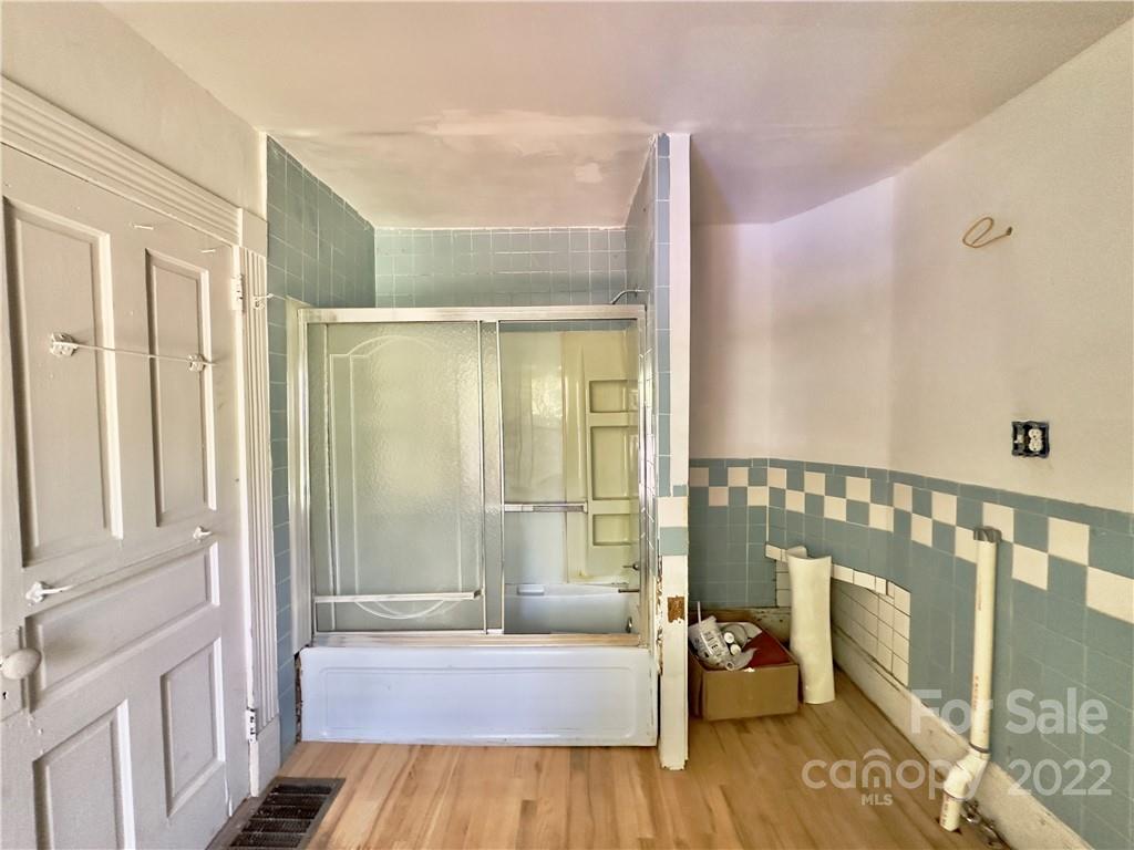 240 Flint Street Asheville NC 28801