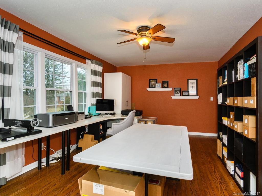 3 Wilburn Road Asheville NC 28806