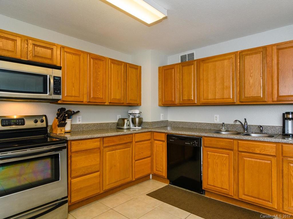 3 Wilburn Road Asheville NC 28806