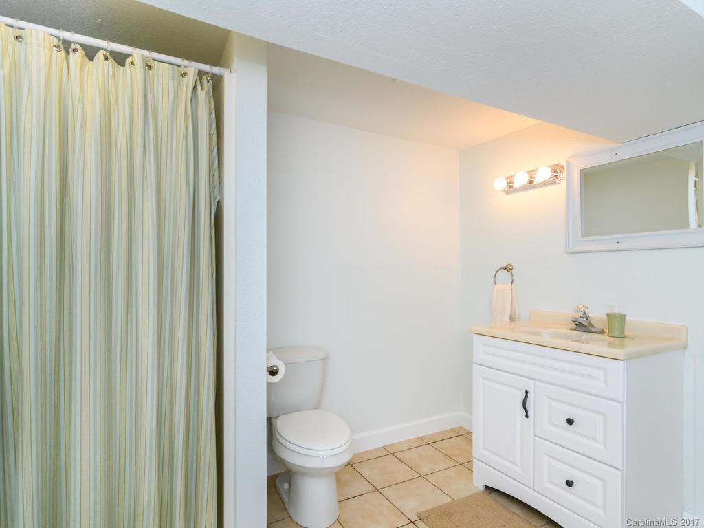3 Wilburn Road Asheville NC 28806