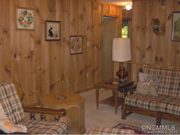 175 Kingfisher Lane Burnsville NC 28714