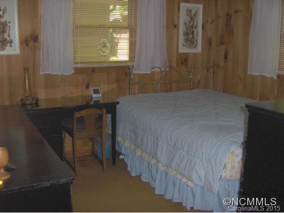 175 Kingfisher Lane Burnsville NC 28714