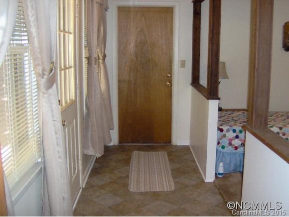 175 Kingfisher Lane Burnsville NC 28714