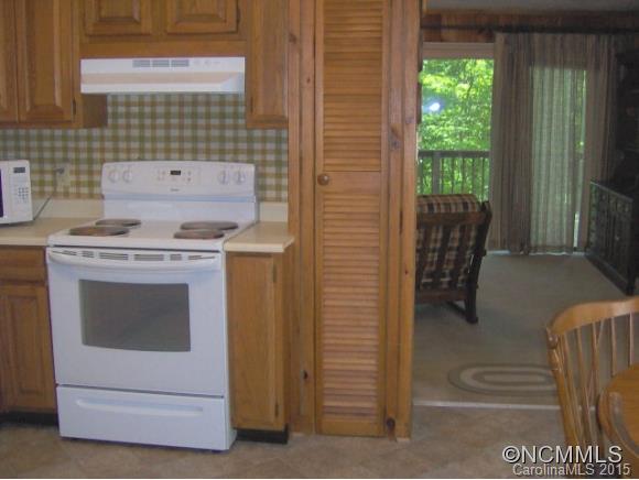 175 Kingfisher Lane Burnsville NC 28714