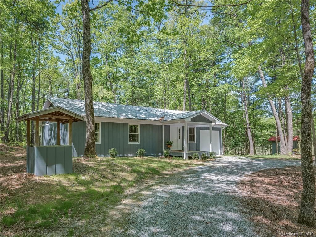 153 Roxie Drive Saluda NC 28773