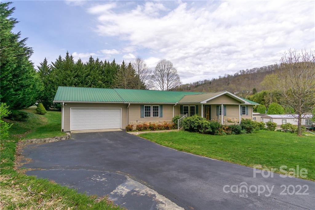 111 Old Jims Branch Road Swannanoa NC 28778