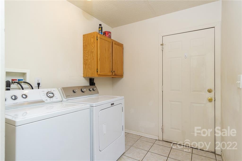 111 Old Jims Branch Road Swannanoa NC 28778
