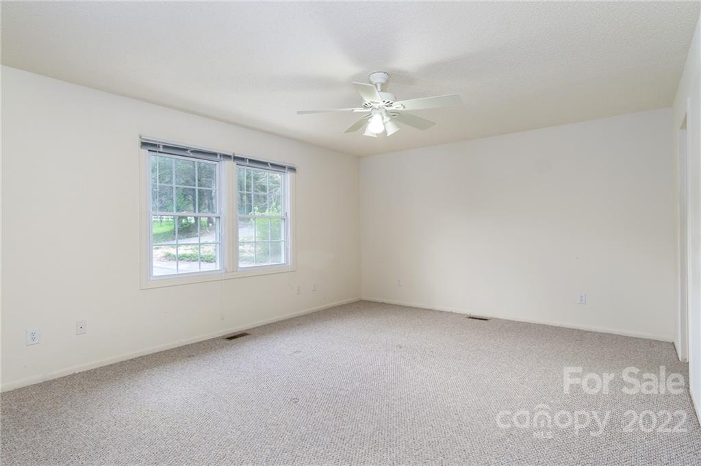111 Old Jims Branch Road Swannanoa NC 28778