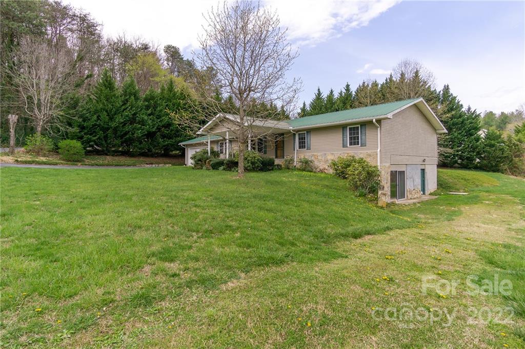 111 Old Jims Branch Road Swannanoa NC 28778