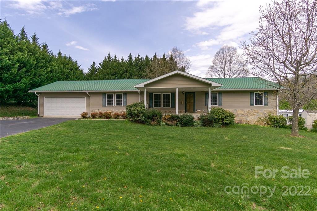 111 Old Jims Branch Road Swannanoa NC 28778