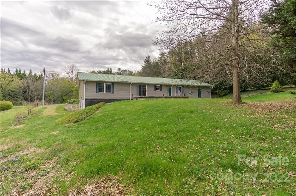 111 Old Jims Branch Road Swannanoa NC 28778