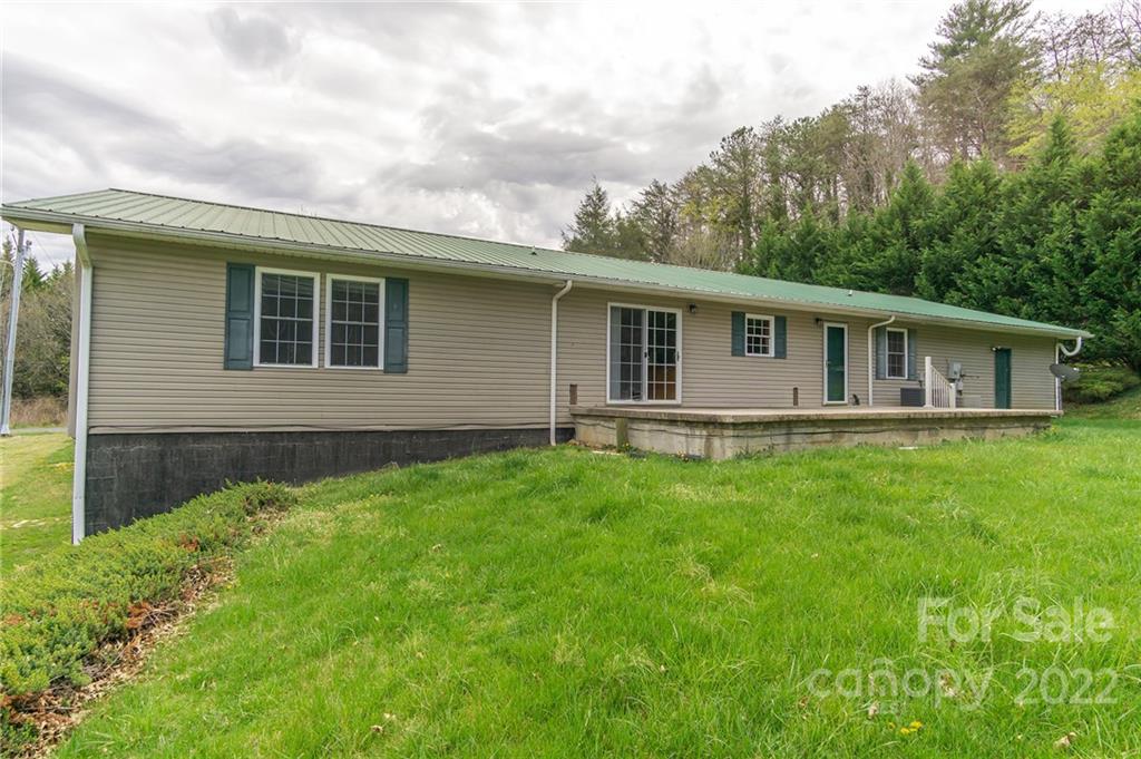111 Old Jims Branch Road Swannanoa NC 28778