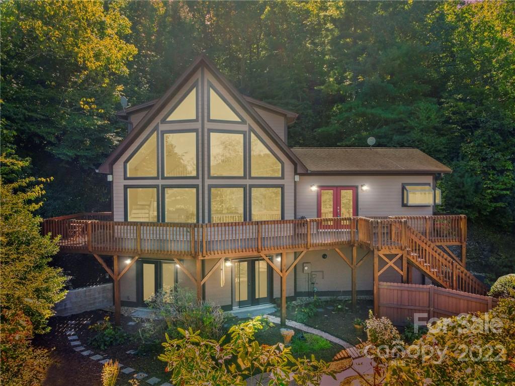112 Wildflower Cove Drive Swannanoa NC 28778