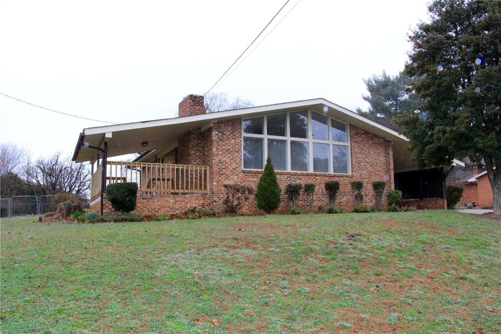 2601 Robinson Road Newton NC 28658