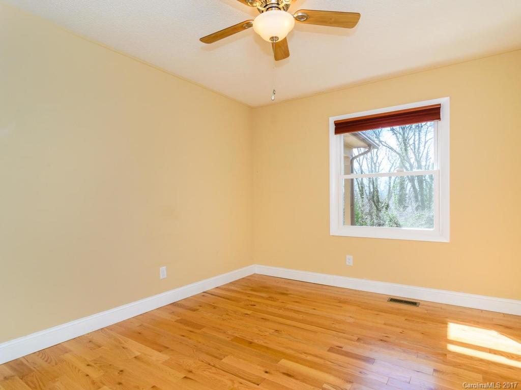 471 Windsor Road Asheville NC 28804