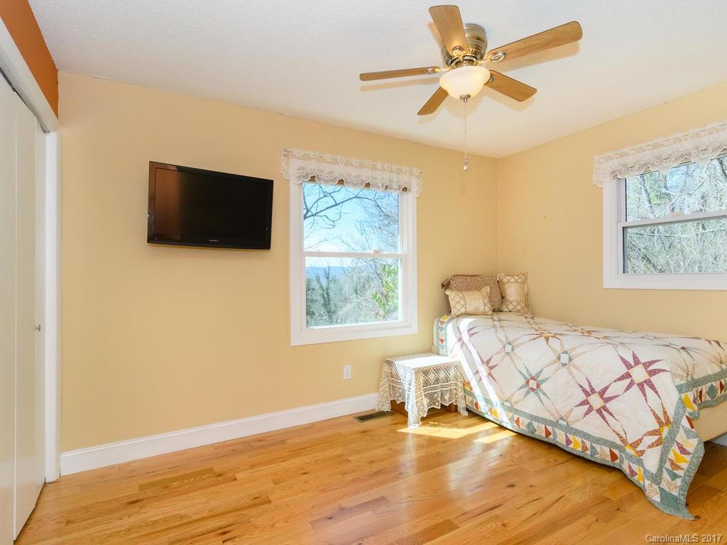 471 Windsor Road Asheville NC 28804