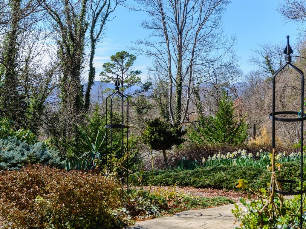 471 Windsor Road Asheville NC 28804