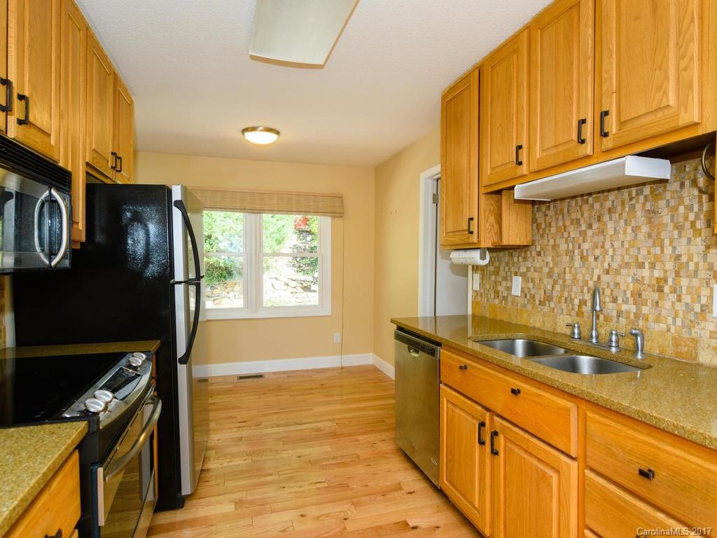 471 Windsor Road Asheville NC 28804