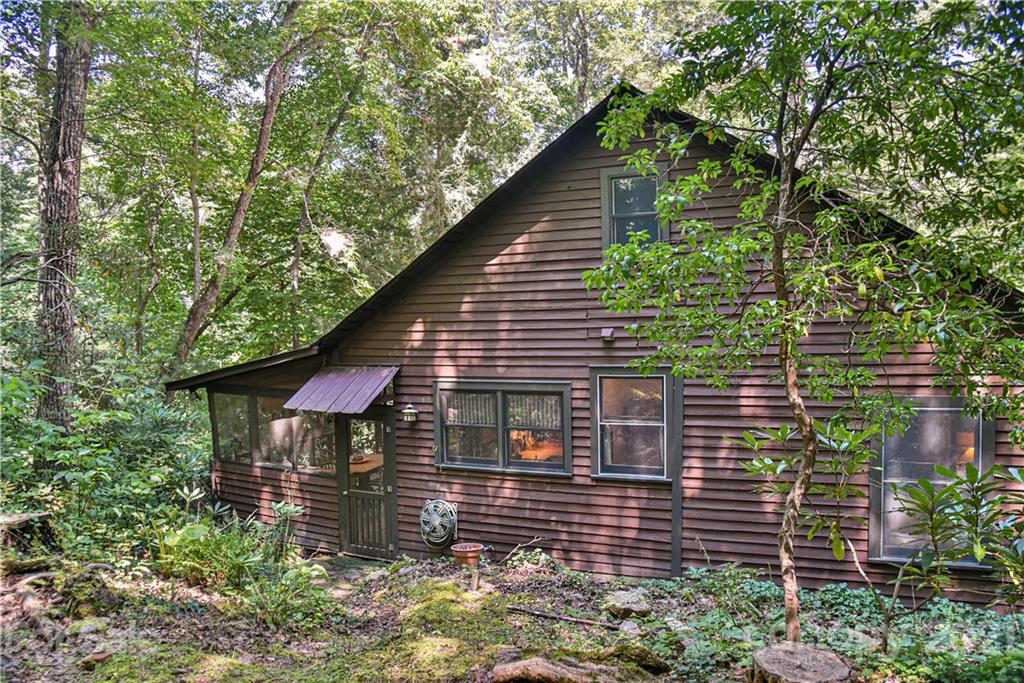 19 Hoot Owl Road Black Mountain NC 28711