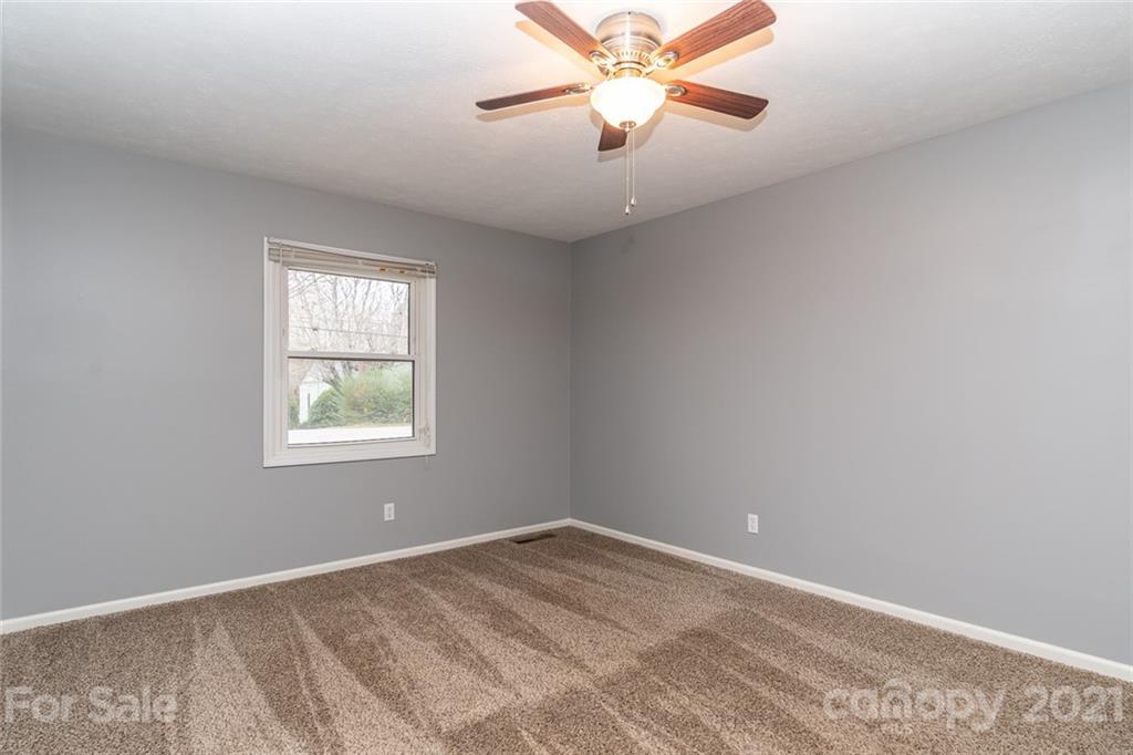 47 Grandview Road Asheville NC 28806