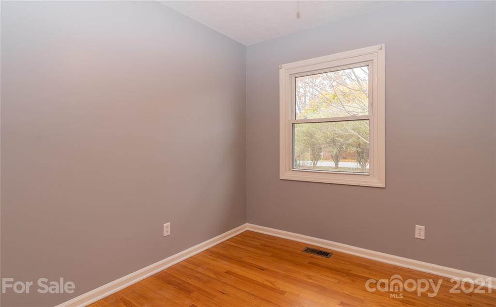47 Grandview Road Asheville NC 28806