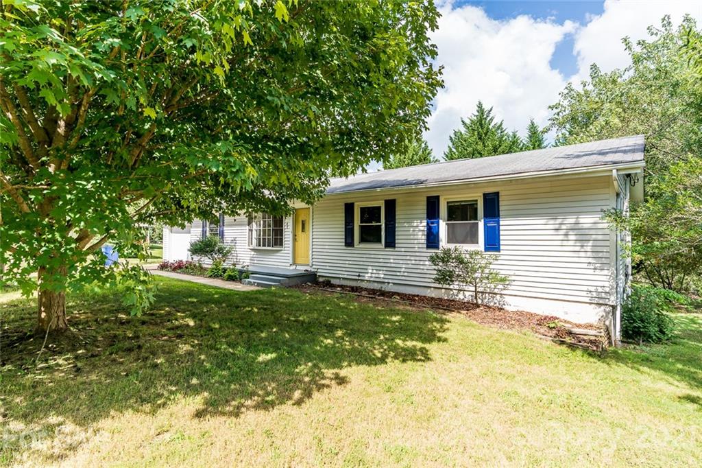 47 Grandview Road Asheville NC 28806