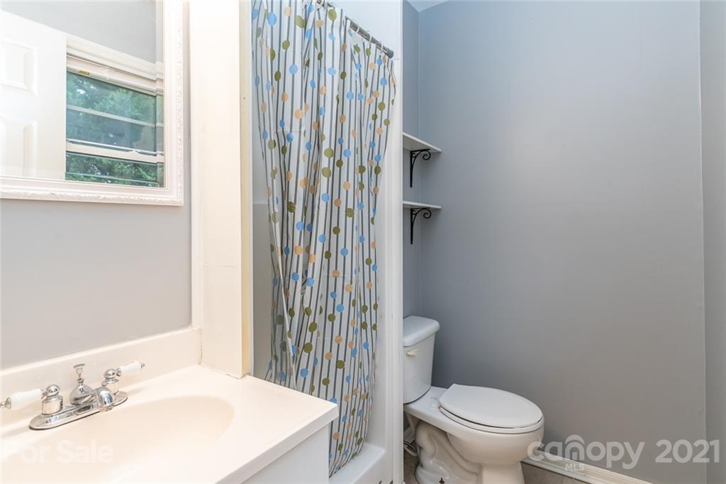 47 Grandview Road Asheville NC 28806