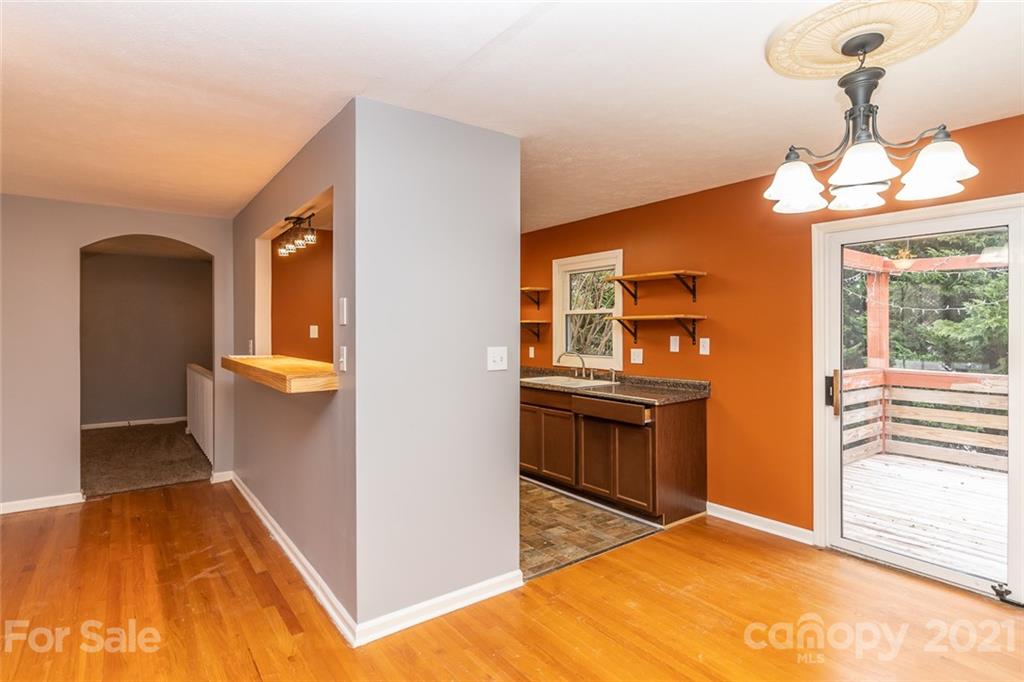 47 Grandview Road Asheville NC 28806