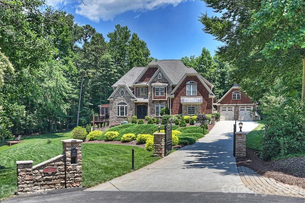 152 Point Of View Drive Mooresville NC 28117