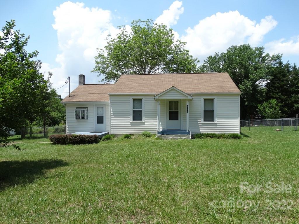 2943 26th Street NE Hickory NC 28601