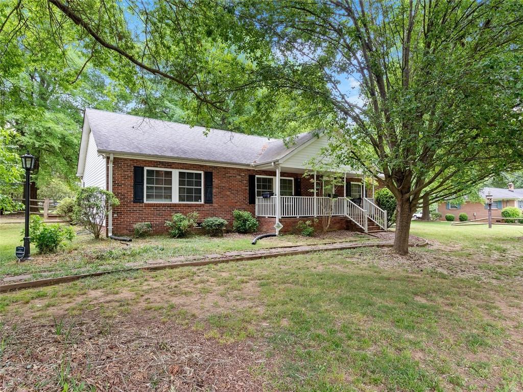 1130 Elliott Road Charlotte NC 28216