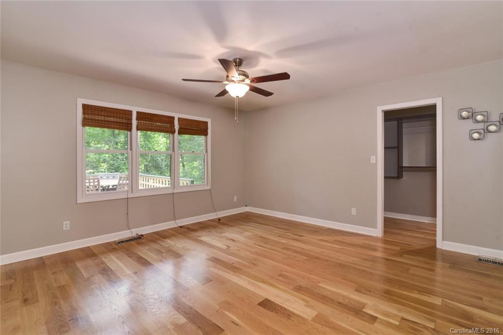38 Applecross Road Weaverville NC 28787