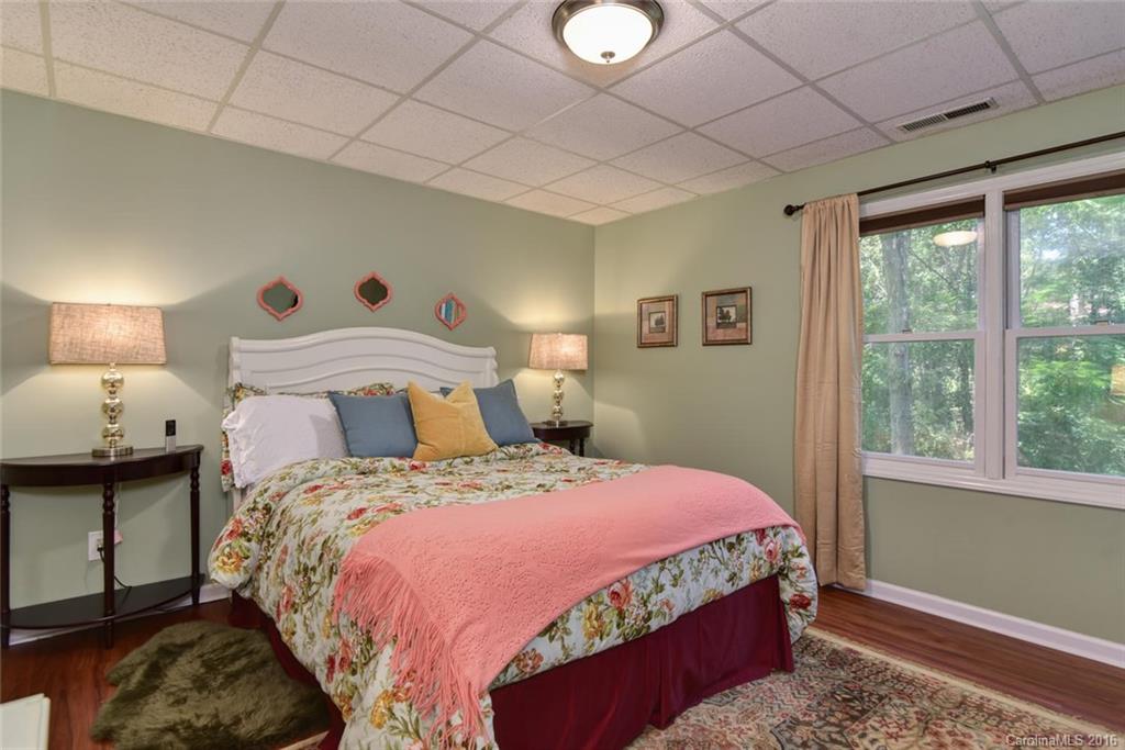38 Applecross Road Weaverville NC 28787