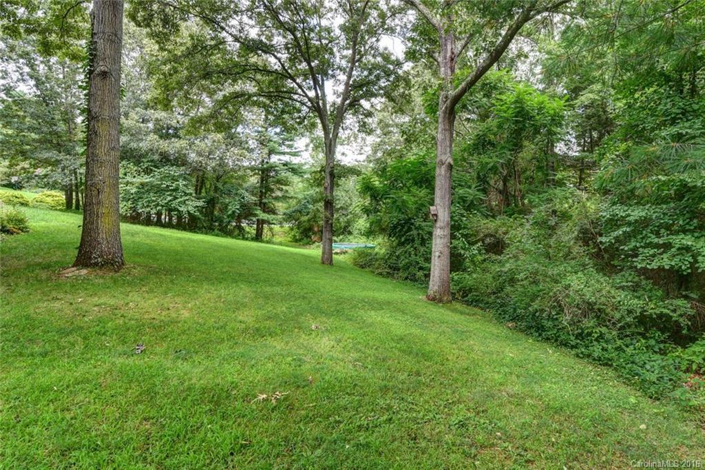 38 Applecross Road Weaverville NC 28787
