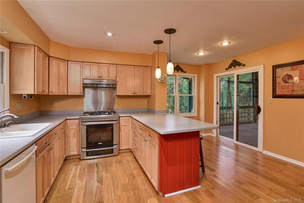 38 Applecross Road Weaverville NC 28787