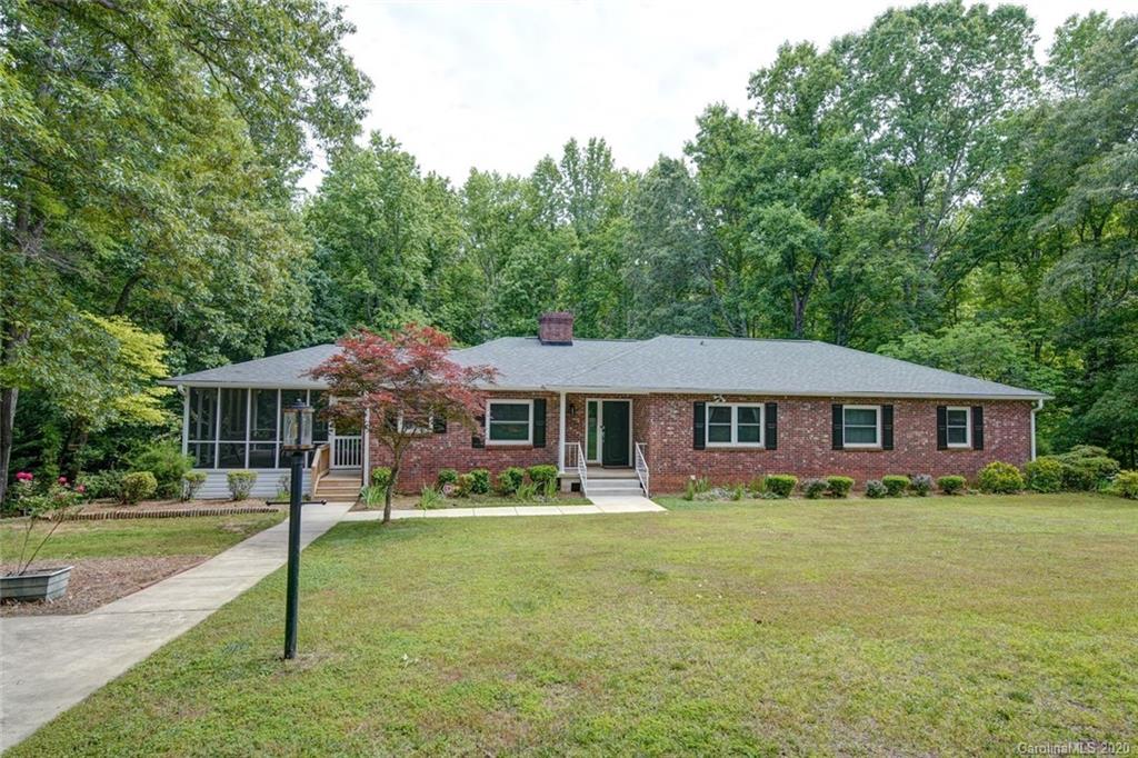 14800 Cumberland Drive Charlotte NC 28227