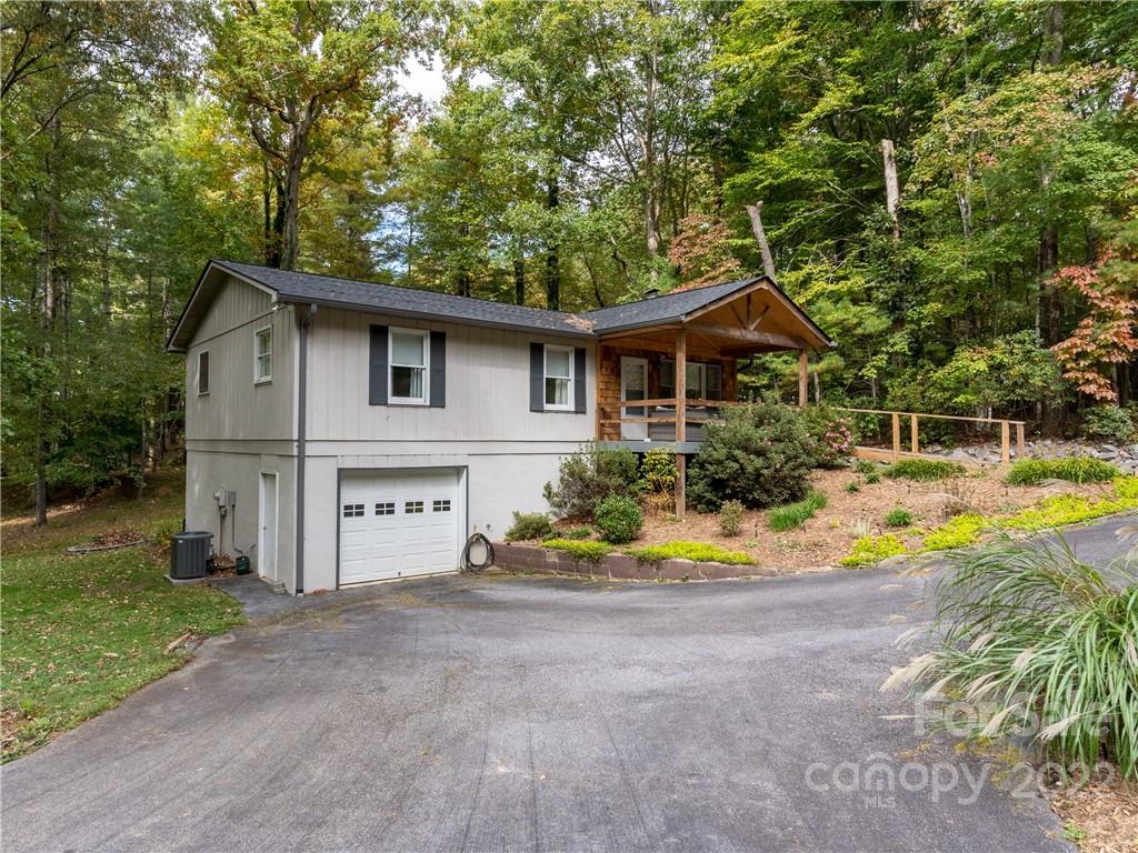 181 Evergreen Hill Drive Etowah NC 28729