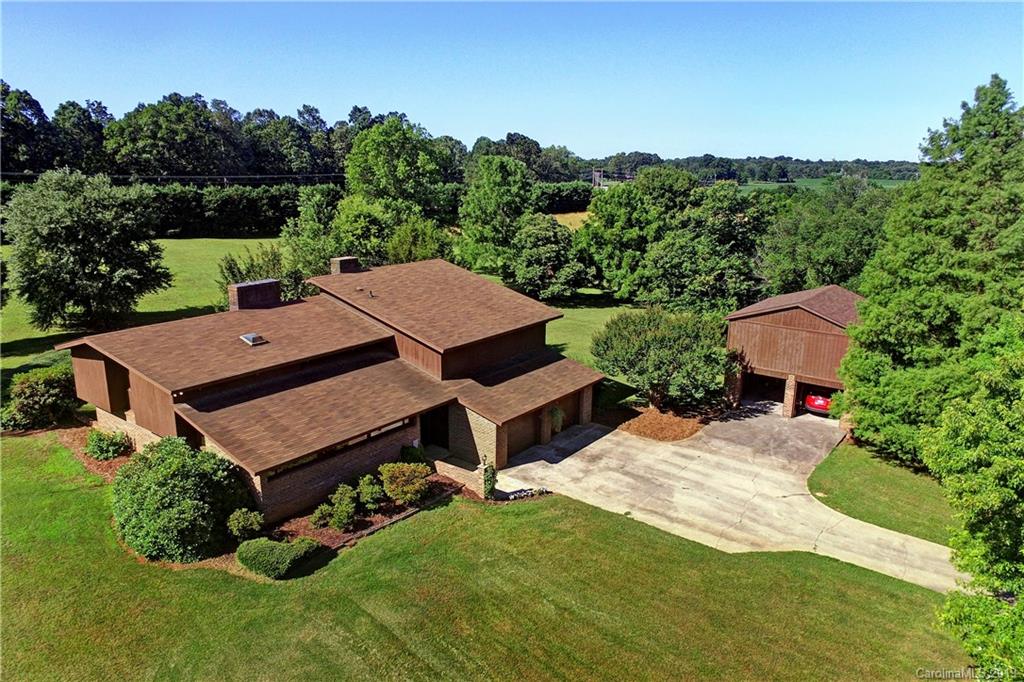 190 Country Drive Statesville NC 28625