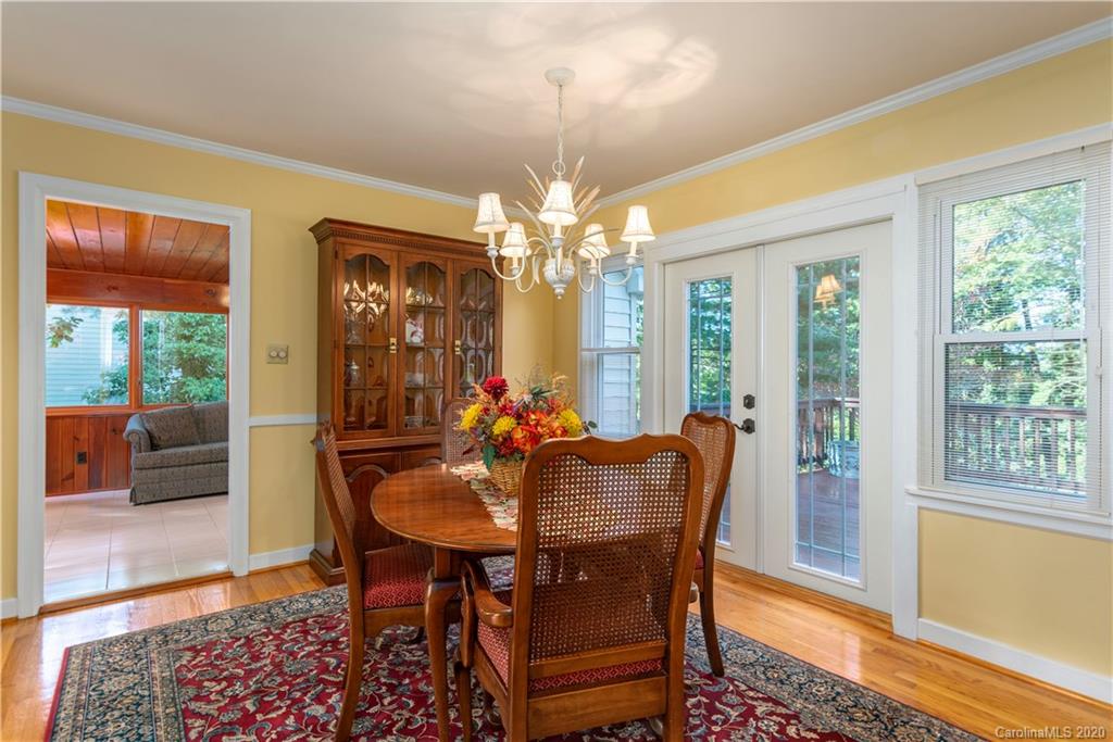 75 Wembley Road Asheville NC 28804