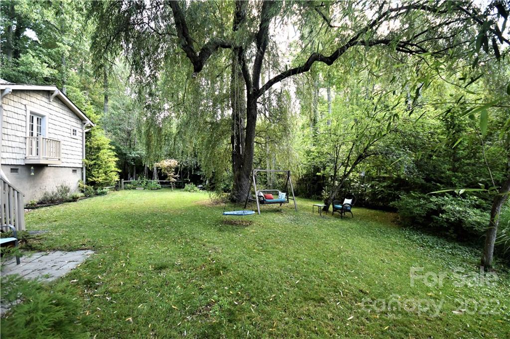 11 Echo Lake Drive Fairview NC 28730