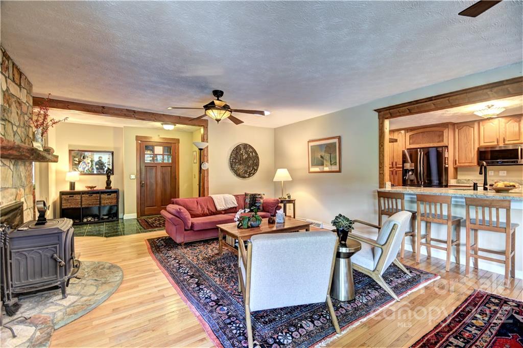 11 Echo Lake Drive Fairview NC 28730