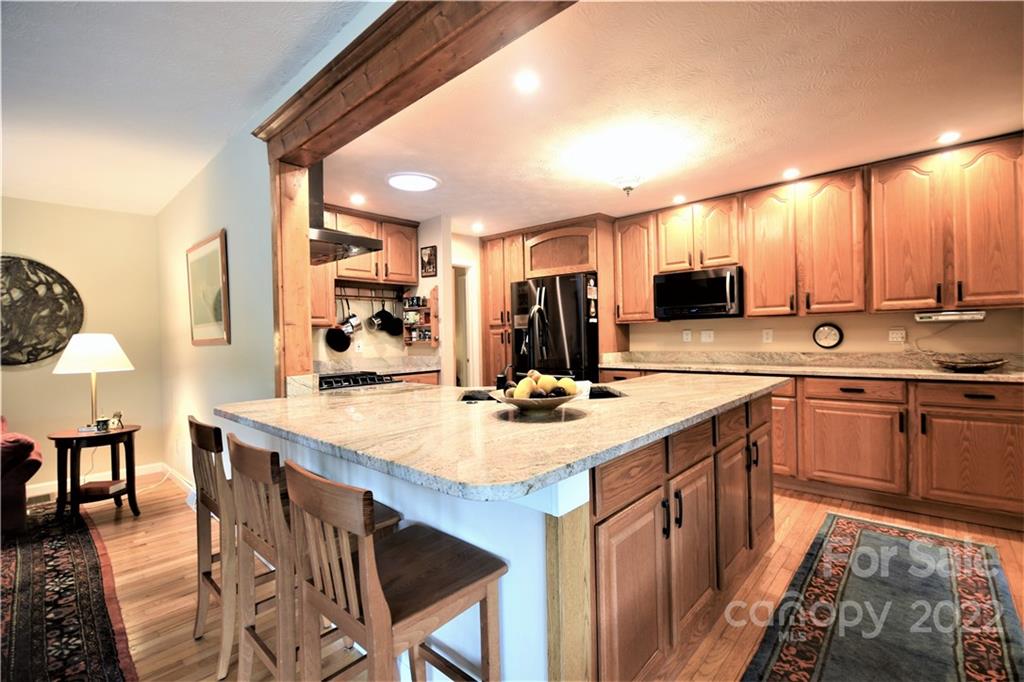 11 Echo Lake Drive Fairview NC 28730