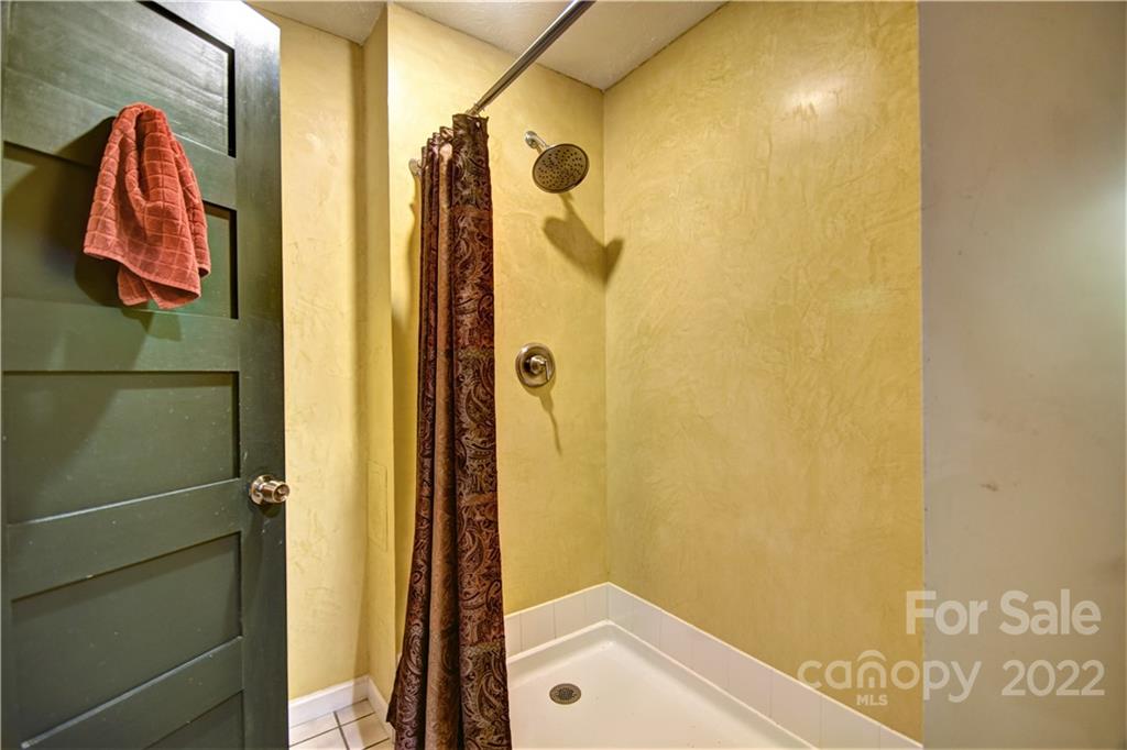 11 Echo Lake Drive Fairview NC 28730
