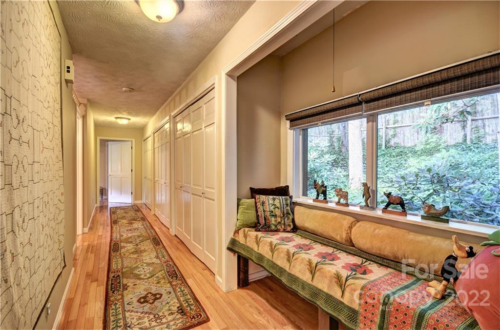 11 Echo Lake Drive Fairview NC 28730