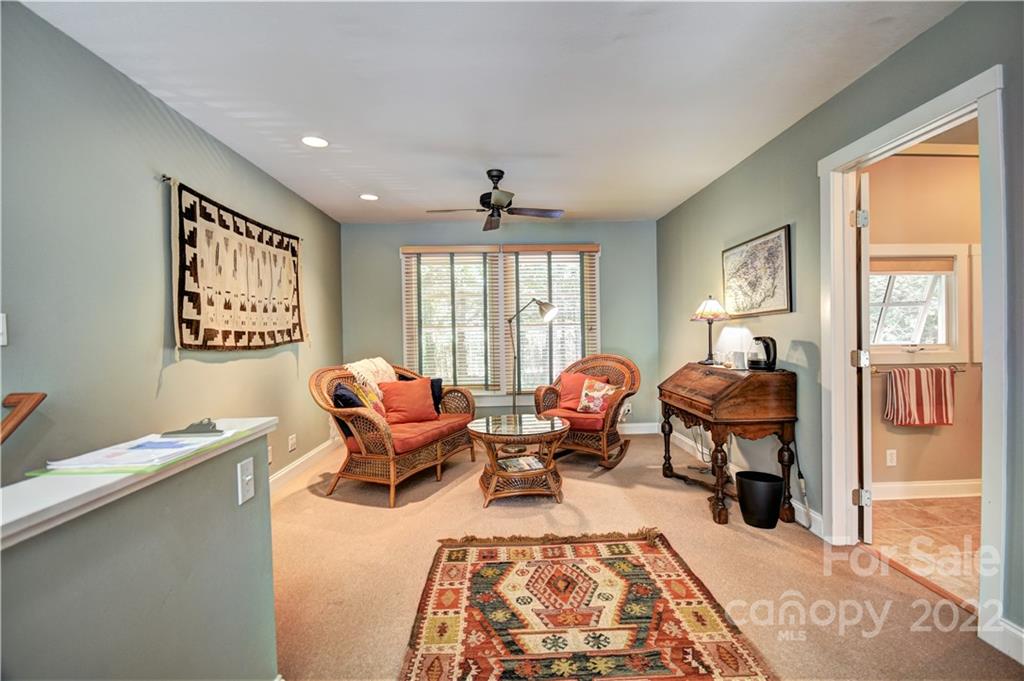 11 Echo Lake Drive Fairview NC 28730