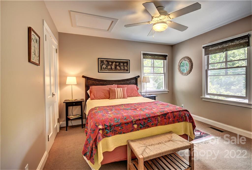 11 Echo Lake Drive Fairview NC 28730
