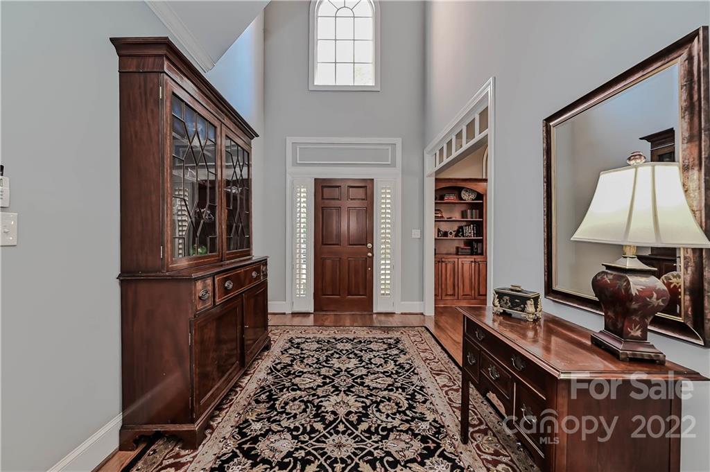 620 Queen Charlottes Court Charlotte NC 28211