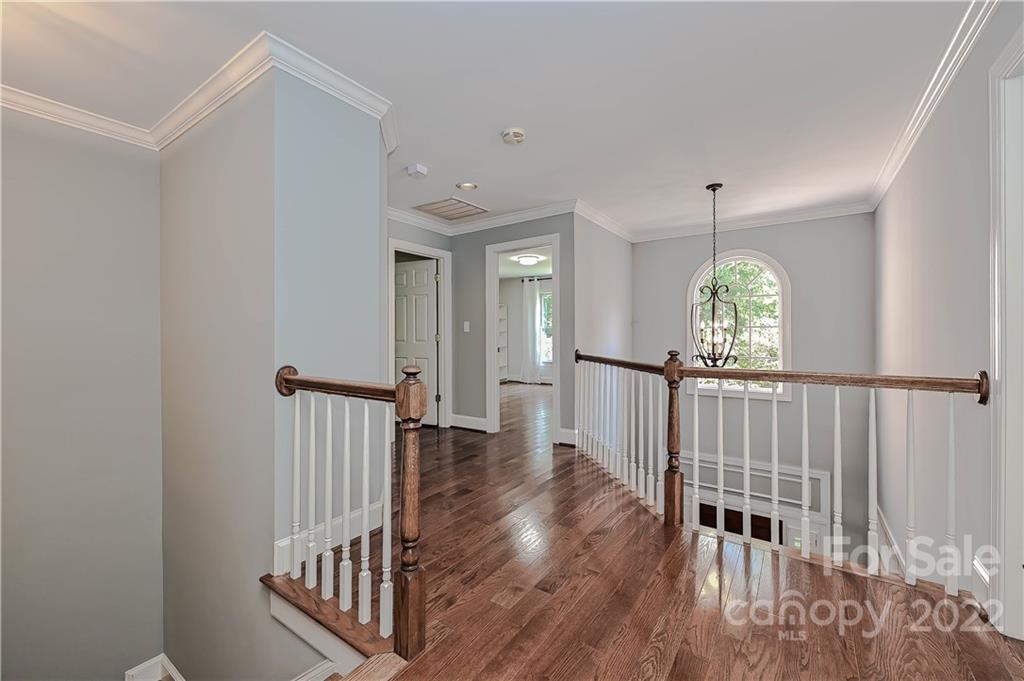620 Queen Charlottes Court Charlotte NC 28211