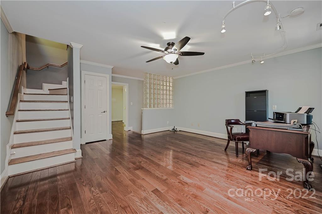 620 Queen Charlottes Court Charlotte NC 28211